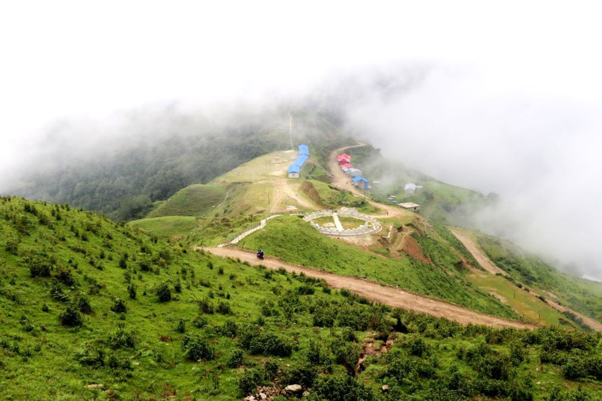 उत्कृष्ट पर्यटकीय गन्तव्य बन्दै कपासे भञ्याङ